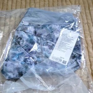 NWT Lululemon Speed Up Shorts Kaleidofloral Multi/Blue Cast